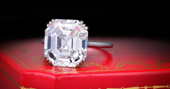 Famous Asscher-cut Diamond Jewelry