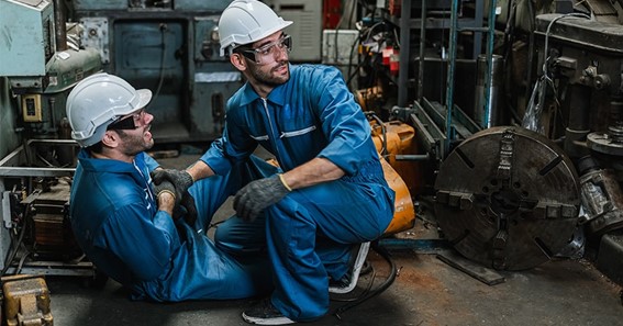 How Oil Field Injury Lawyers Help Workers